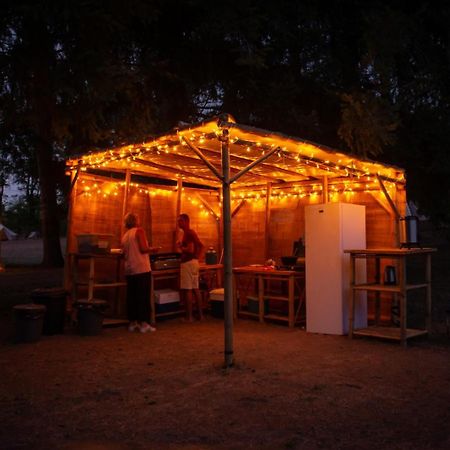 Lodg'Ing Nature Camp Chateaux De La Loire Cellettes  ภายนอก รูปภาพ